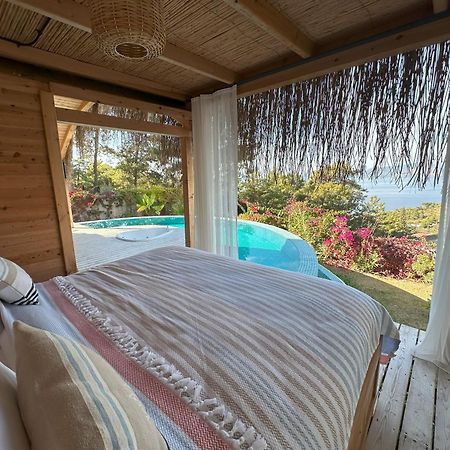 Отель Seaview Фаралия Экстерьер фото